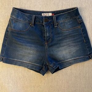 SO Blue Jean Shorts Distressed Vintage Look
